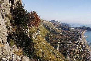 We are continually refining and adding to our portfolio of Nice Places to stay in Italy, so visit our site regularly to find somewhere just that little bit special. All our places to stay are presented with photos and descriptions taken and selected by us personally to give an impression as true to the reality as we can. All places are chosen by our team here in Italy for their combination of price, quality, charm and location. We work in partnership with family run hotels, guest houses and self-catering accommodations. This is NOT an unverified 'web portal' or online directory - we select only those places which we believe make excellent places to base a 1 week holiday or longer.